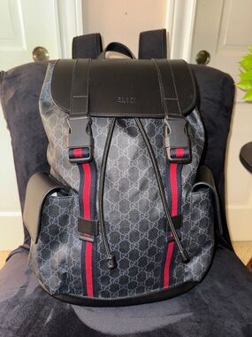 Gucci Black GG Supreme Backpack with Red and Blue Web Stripes